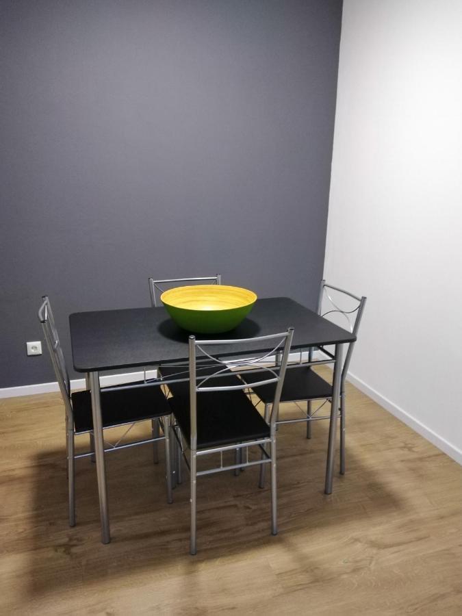 Schoene, Gemuetliche Moeblierte 2 Zi Wohnung In Rgb Regensburg Ngoại thất bức ảnh
